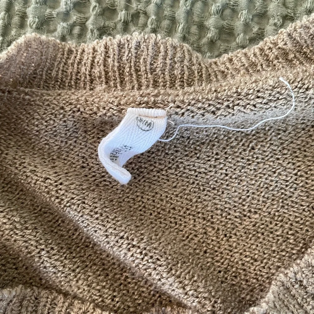 Sweater - Picture 3 of 3